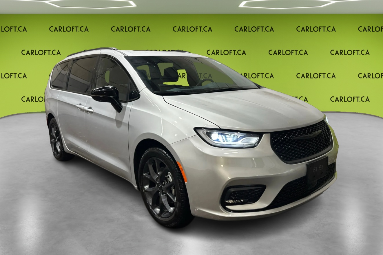 Silver 2024 Chrysler Pacifica Minivan Front-Wheel Drive Automatic