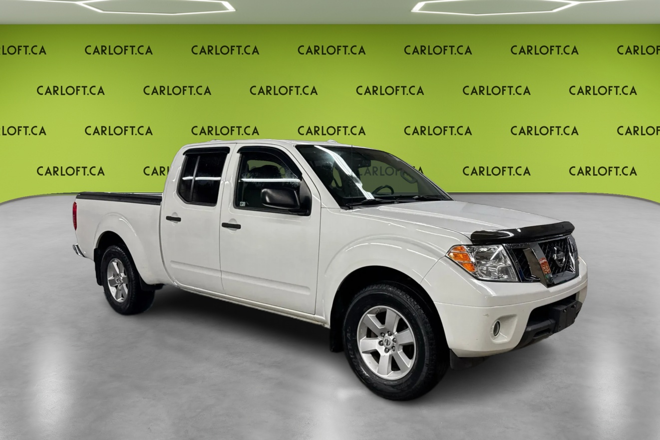 White 2016 Nissan Frontier Pickup Truck Four-Wheel Drive Automatic