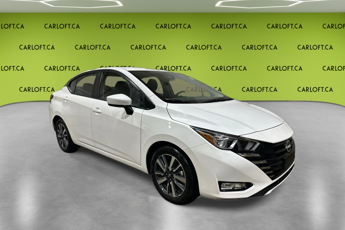 2025 Nissan Versa SV FWD