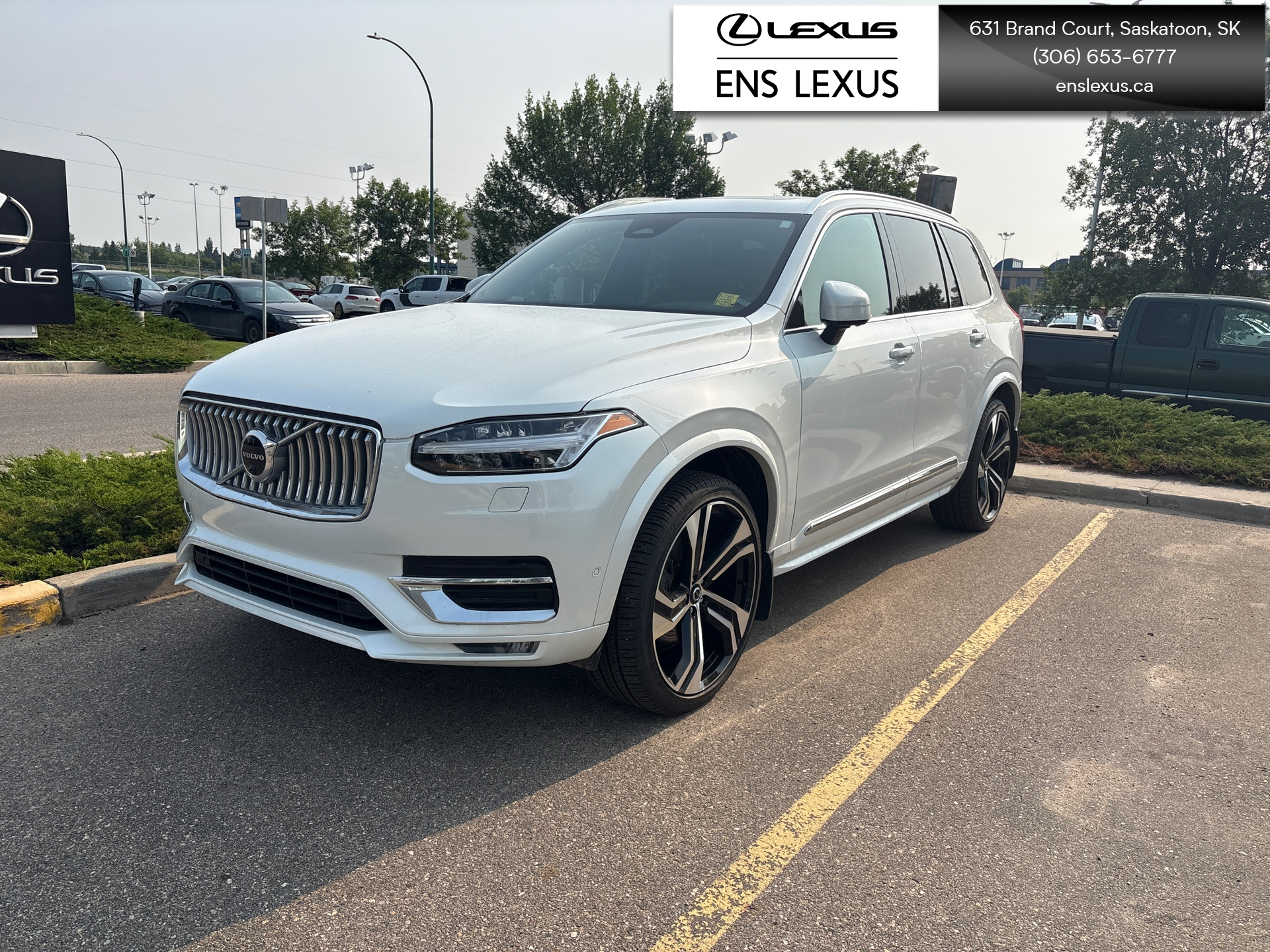 2023 Volvo XC90 B6 Plus Bright Theme 7-Passenger AWD