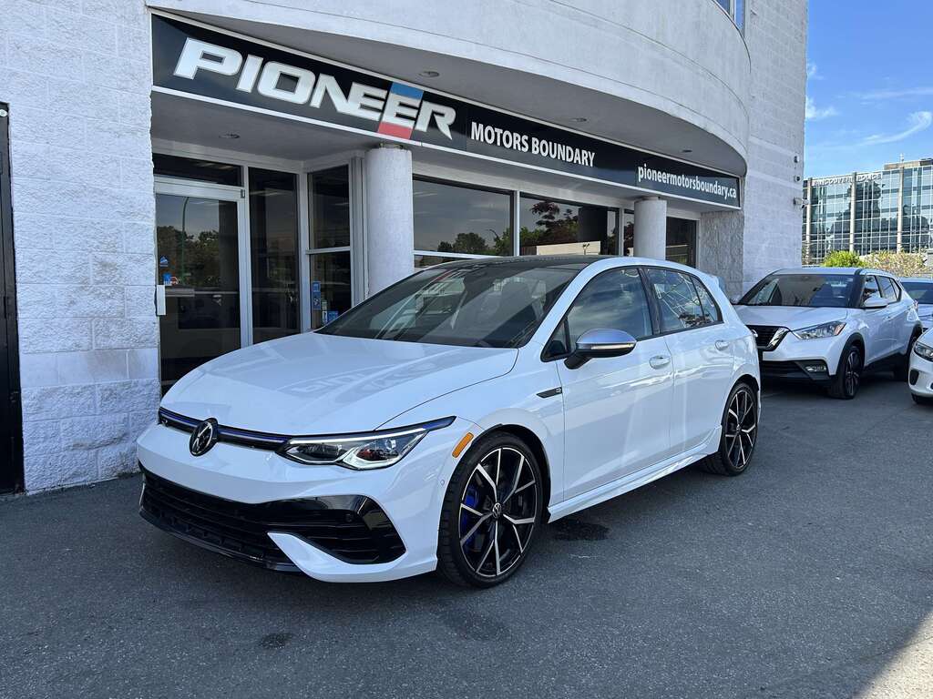 Pure White 2022 Volkswagen Golf R Hatchback All-Wheel Drive Automatic