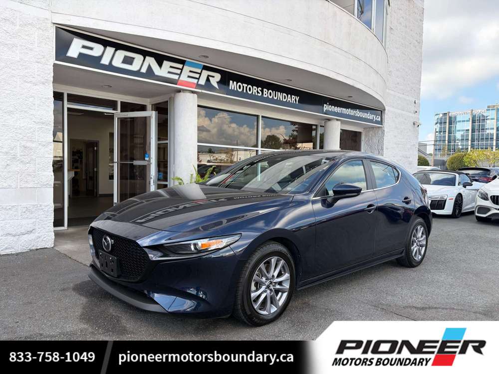  2022 Mazda MAZDA3 Preferred Hatchback AWD   