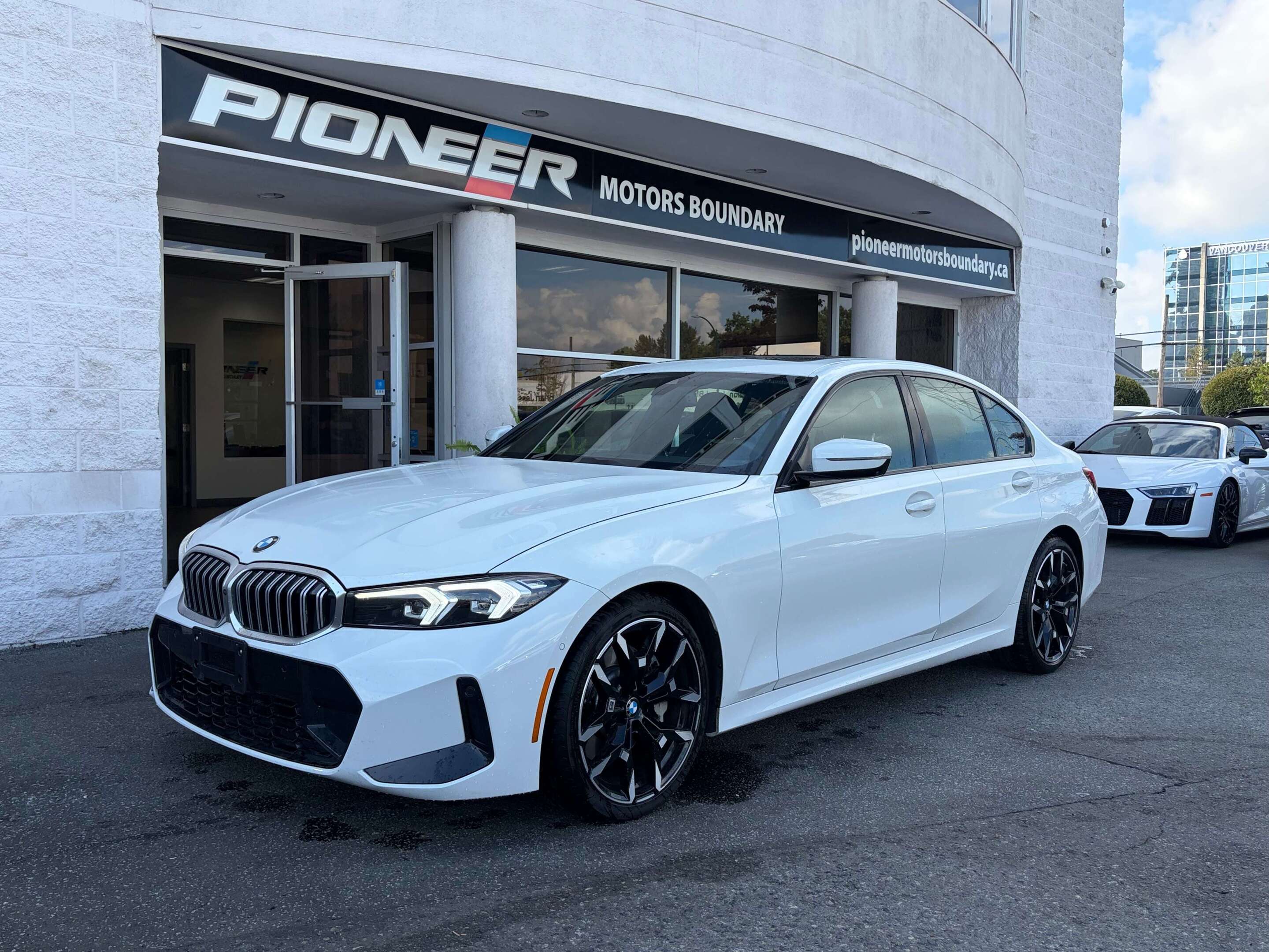 Alpine White 2025 BMW 3 Series Sedan All-Wheel Drive Automatic