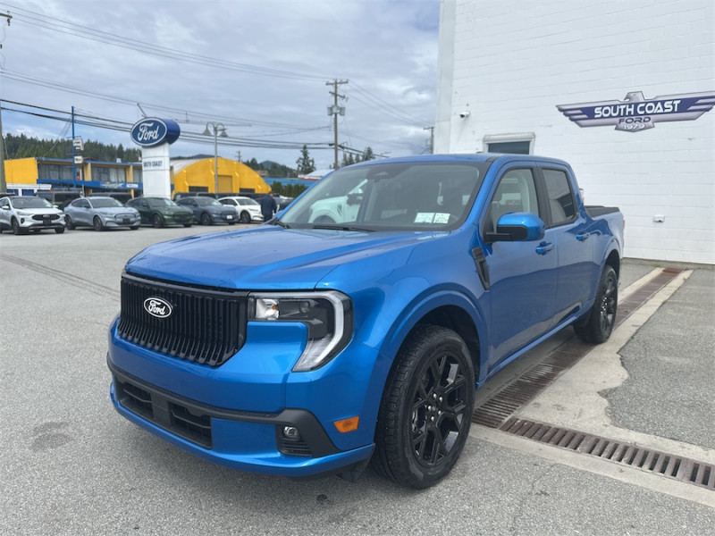Velocity Blue Metallic 2025 Ford Maverick Lobo SuperCrew AWD Pickup Truck All-Wheel Drive Automatic