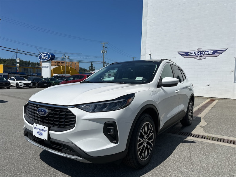 Star White Metallic Tri-Coat 2025 Ford Escape Hybrid Plug-in FWD SUV / Crossover Front-Wheel Drive Automatic