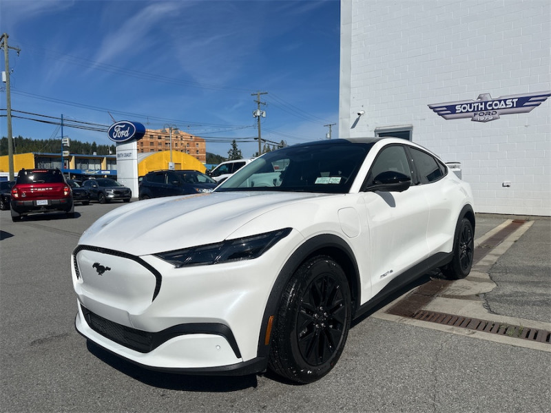 Star White Metallic Tri-Coat 2025 Ford Mustang Mach-E Select AWD SUV / Crossover All-Wheel Drive Automatic