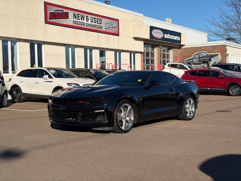 Black 2019 Chevrolet Camaro 2SS Coupe RWD Coupe Rear-Wheel Drive Manual