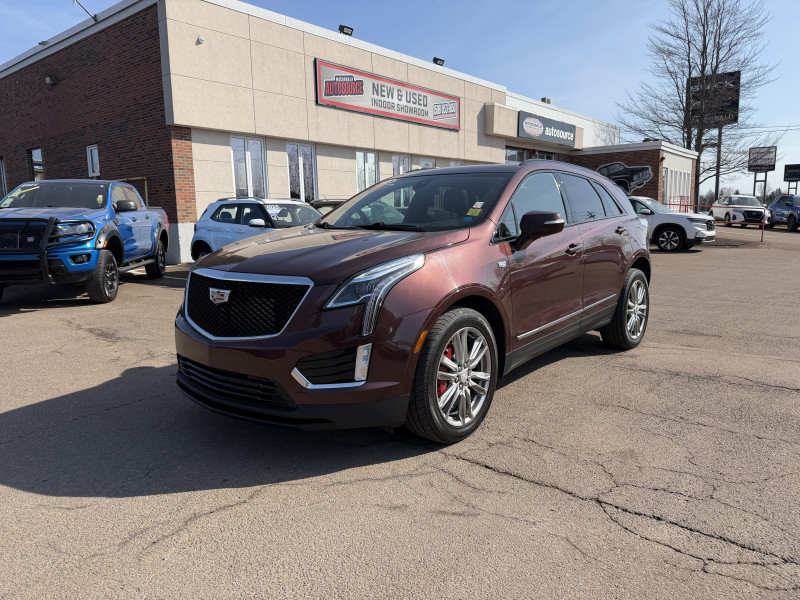 2023 Cadillac XT5 Sport AWD