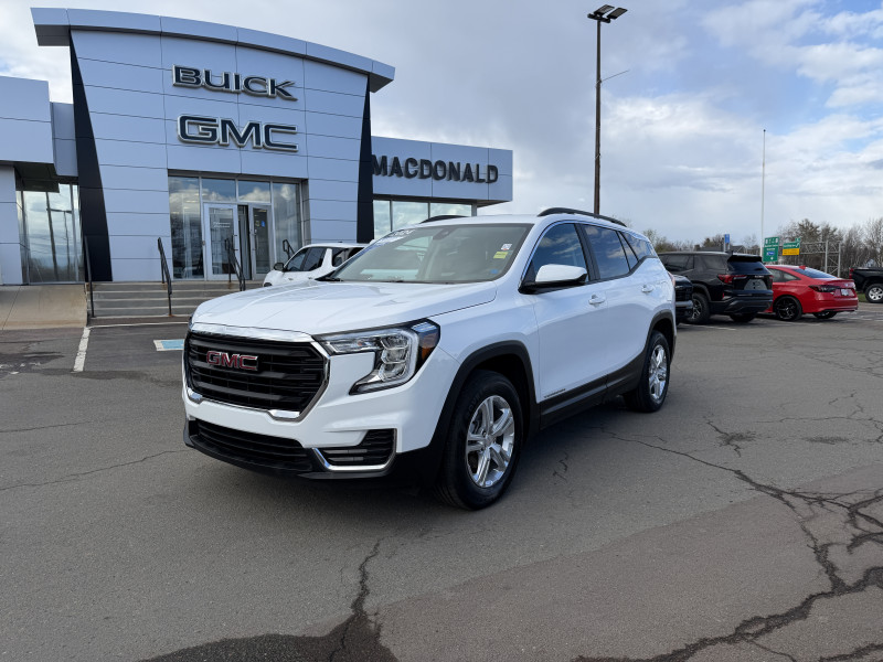 Summit White 2024 GMC Terrain SLE AWD SUV / Crossover All-Wheel Drive Automatic