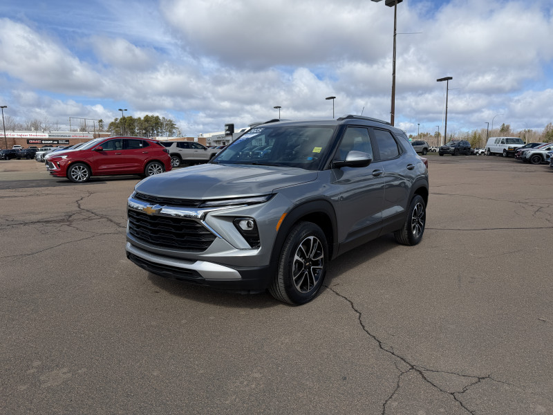 Gray (Sterling Grey Metallic) 2025 Chevrolet Trailblazer LT AWD SUV / Crossover Four-Wheel Drive Automatic