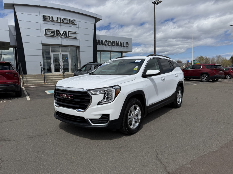 Summit White 2024 GMC Terrain SLE AWD SUV / Crossover All-Wheel Drive Automatic
