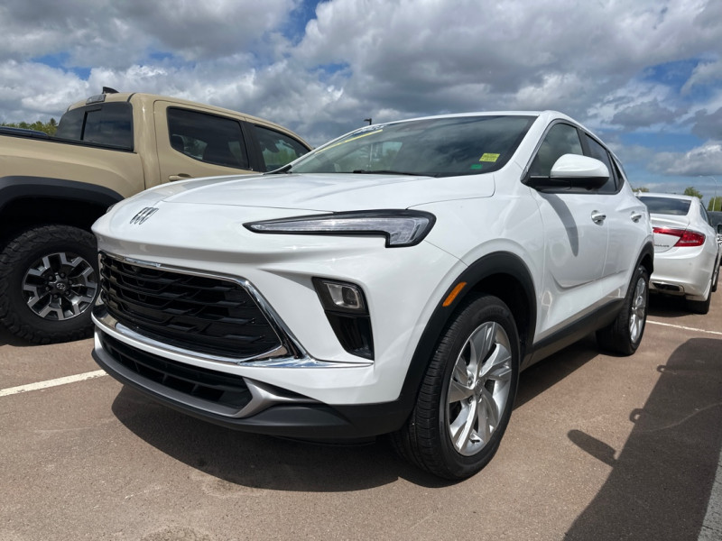 Summit White 2025 Buick Encore GX Preferred AWD SUV / Crossover All-Wheel Drive Automatic