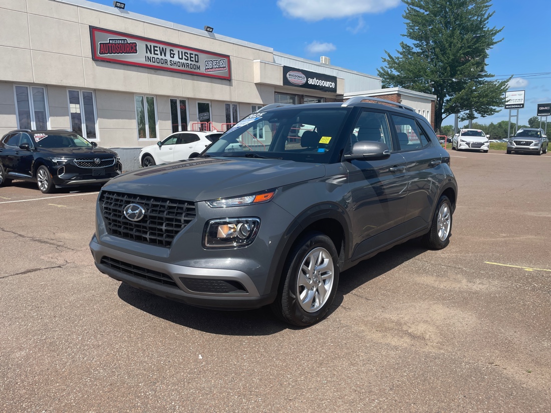 Ecotronic Gray 2025 Hyundai Venue Automatic
