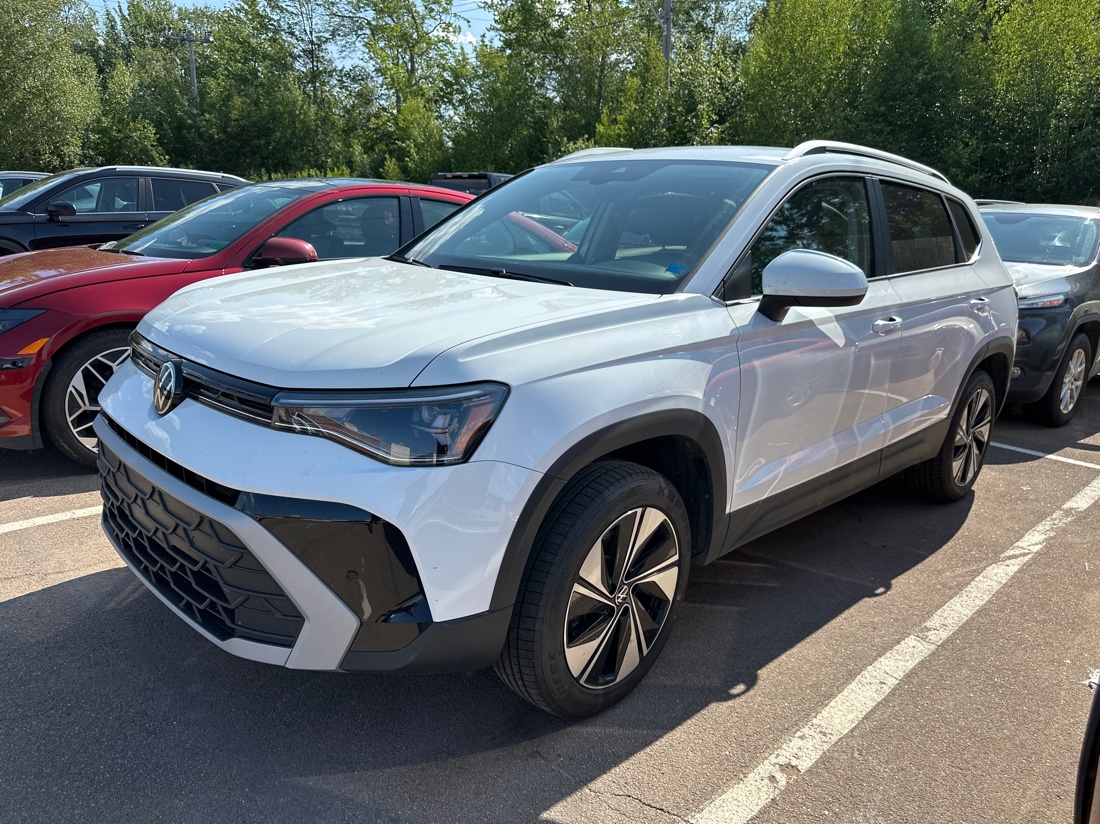 2026 Volkswagen Taos SUV / Crossover Automatic