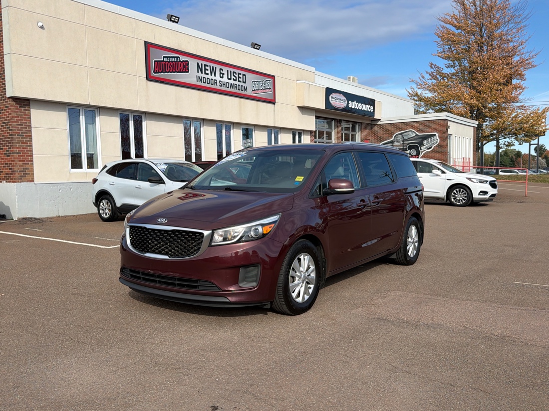 2018 Kia Sedona LX