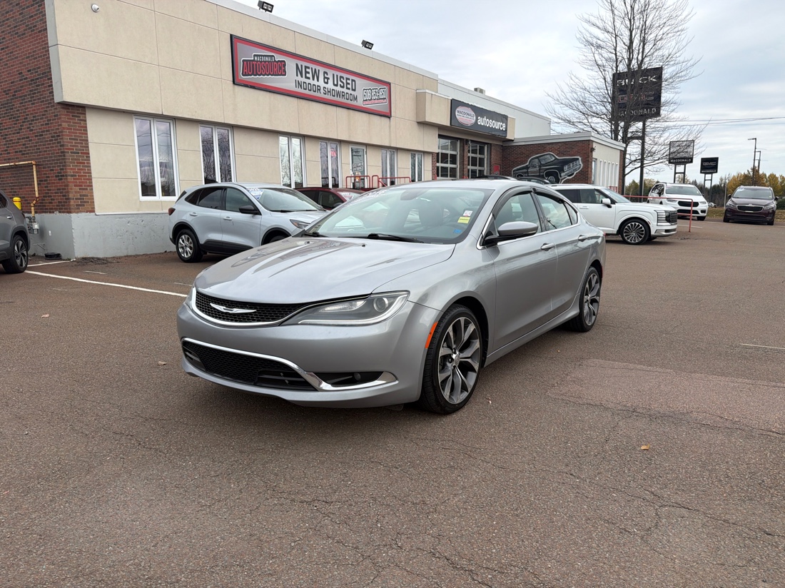 2016 Chrysler 200 C Sedan FWD