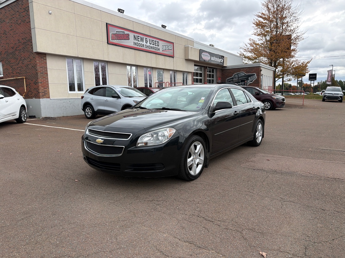 Black Granite Metallic 2011 Chevrolet Malibu Sedan Front-Wheel Drive Automatic
