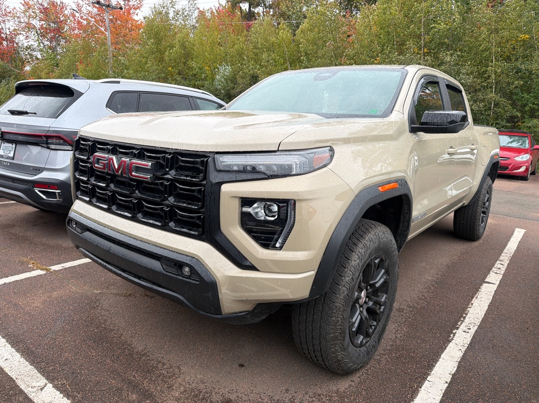 2024 GMC Canyon Pickup Truck Four-Wheel Drive Automatic