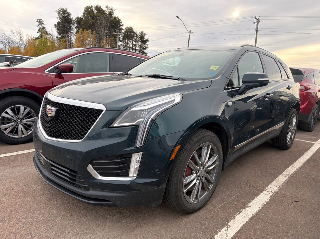  2025 Cadillac XT5 SUV / Crossover Four-Wheel Drive Automatic