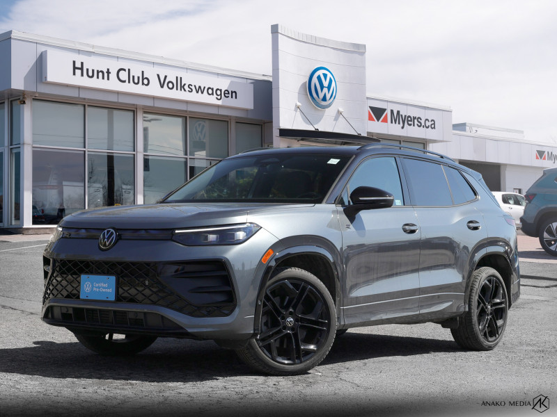 2025 Volkswagen Tiguan Comfortline R-Line Black Edition 4Motion