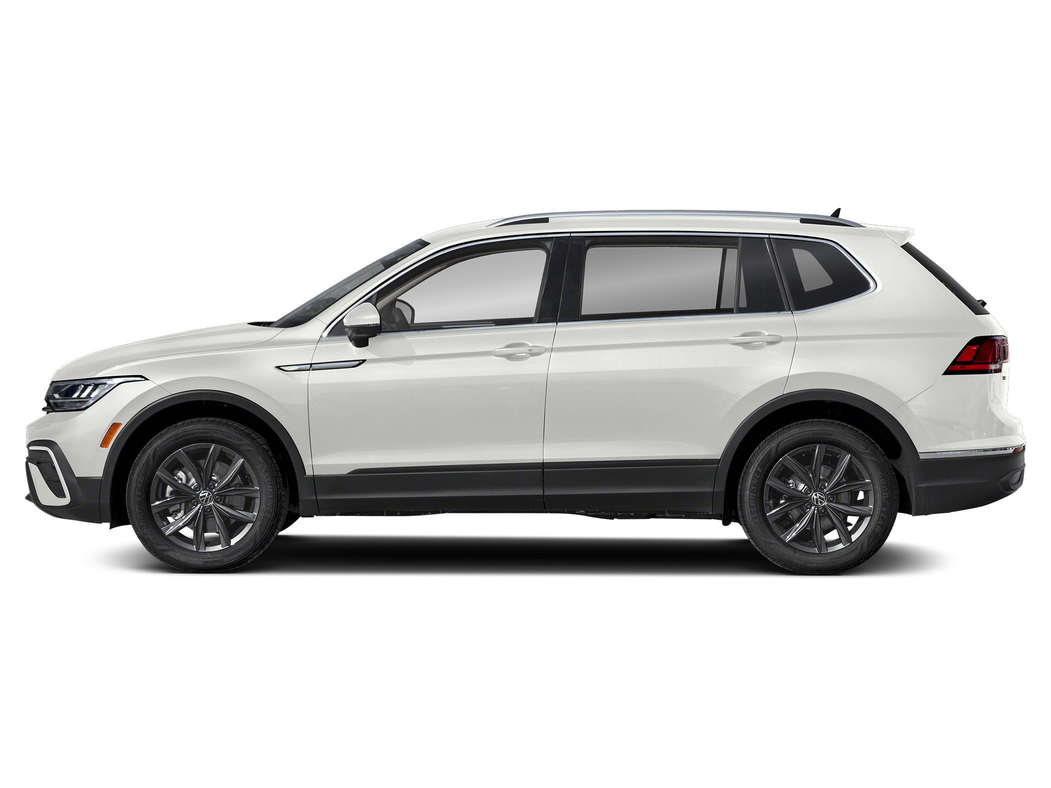 Pure White 2024 Volkswagen Tiguan SUV / Crossover Automatic