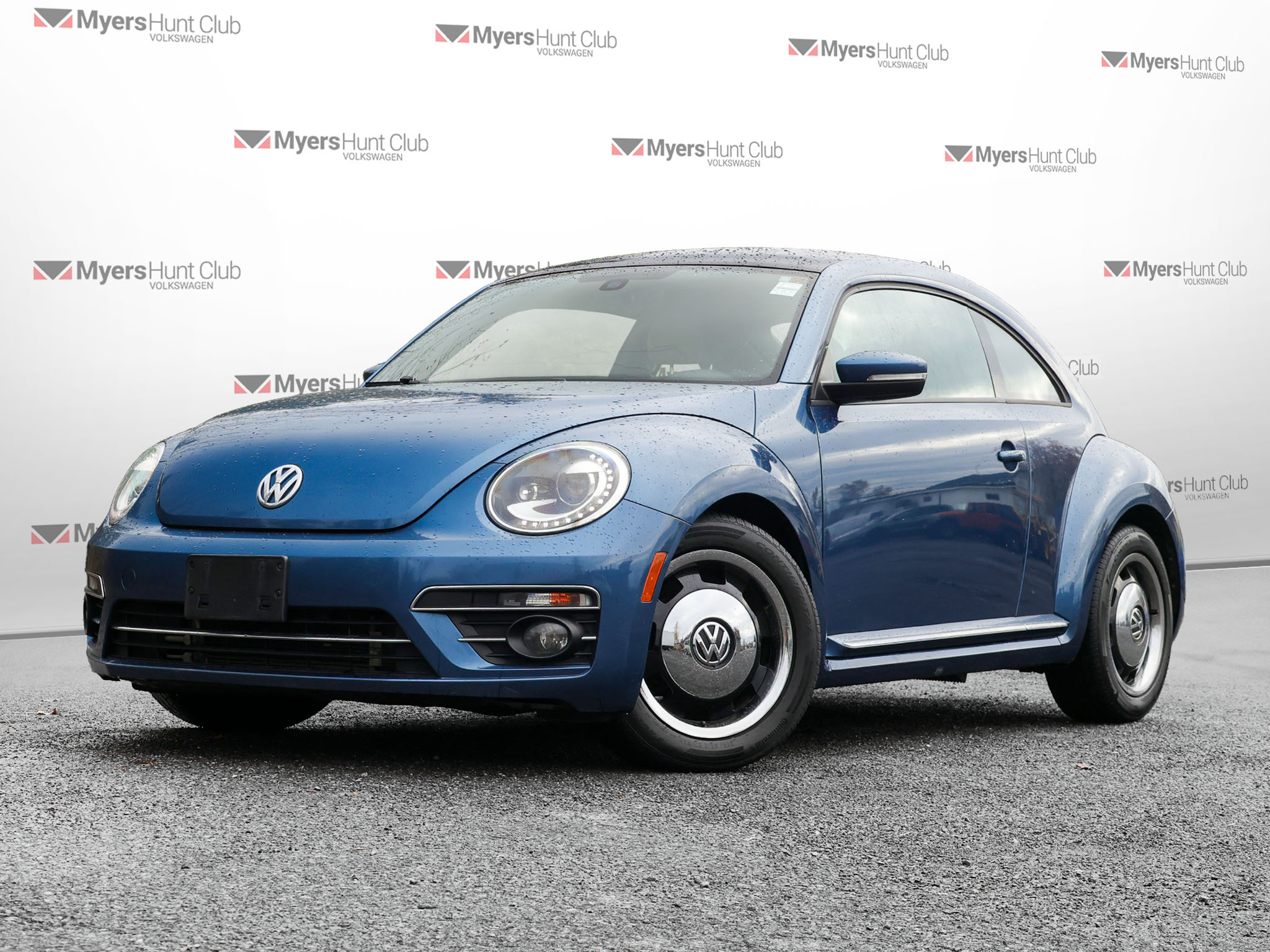 Silk Blue Metallic 2018 Volkswagen Beetle Hatchback Automatic