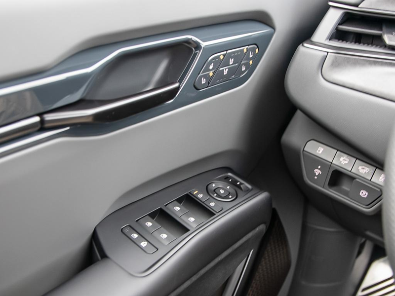 2026 Kia EV9 GT  SAVE ON MANAGER DEMO $3550 OFF!!! - Black exterior view 17