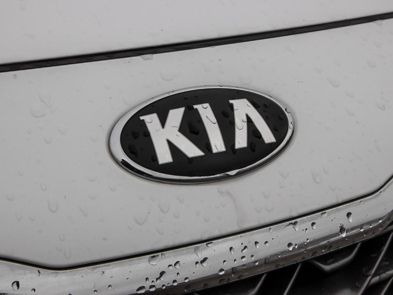 2020 Kia Optima EX Luxury Sport Sedan, Highly Wallet-Friendly Price - White exterior view 9