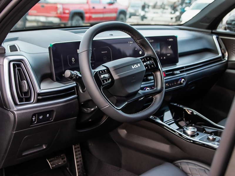 2026 Kia Sorento Hybrid SX  Exclusive Manager Demo Discount, $1,500 Off - Interstellar Grey exterior view 13