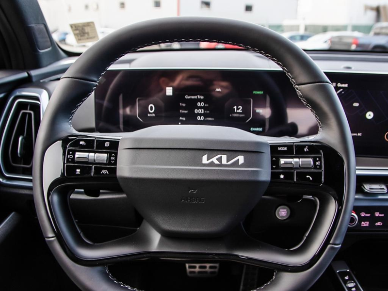 2026 Kia Sorento Hybrid SX  Exclusive Manager Demo Discount, $1,500 Off - Interstellar Grey exterior view 14