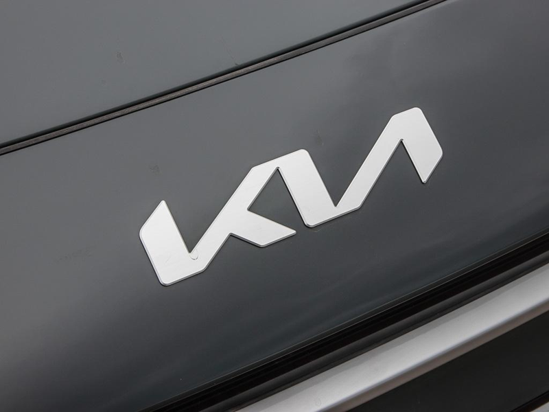 2026 Kia Niro EX - Navigation - Remote Start - $117.06 /Wk - Cityscape Green exterior view 9