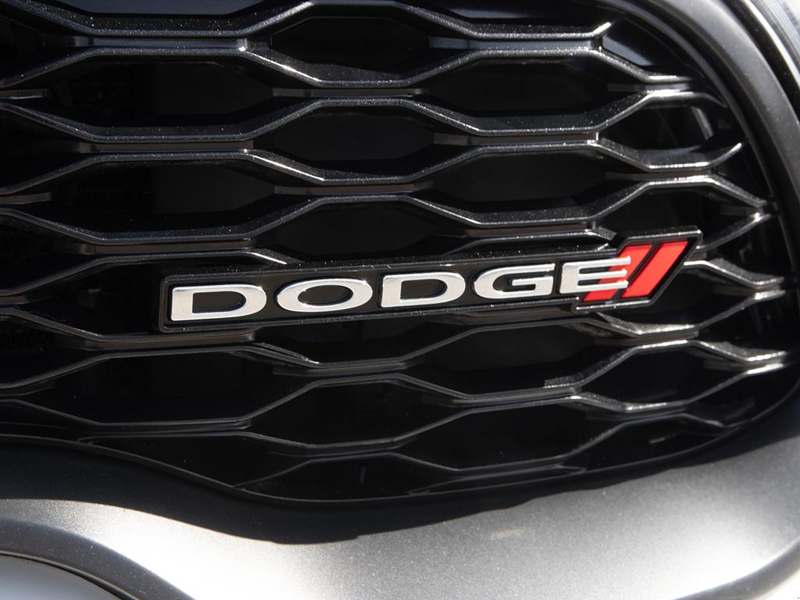 2023 Dodge Durango GT 3-Row 7-Passenger Seating, Massive Cargo Room - White exterior view 9