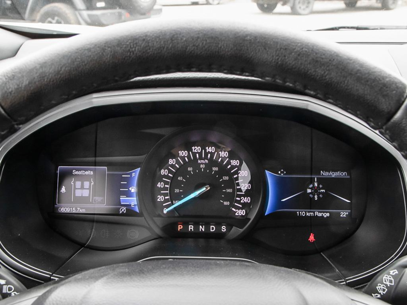 2022 Ford Edge Titanium Lexus Luxury on a Ford Budget, Pure Comfort - White exterior view 15