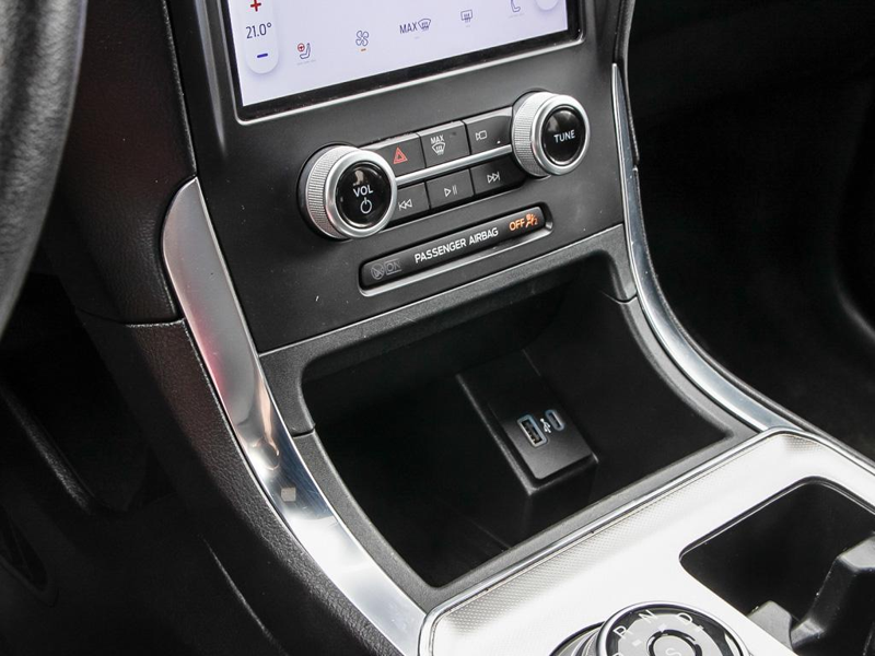 2022 Ford Edge Titanium  Lexus Luxury on a Ford Budget, Pure Comfort - White exterior view 20