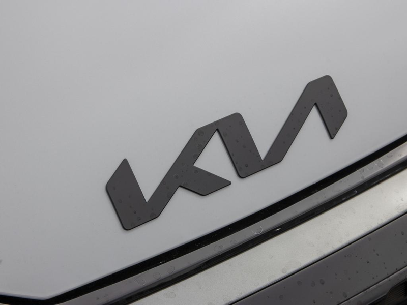 2026 Kia Sportage X-LINE LIMITED - Leather Seats - $148.55 /Wk - Wolf Gray exterior view 9