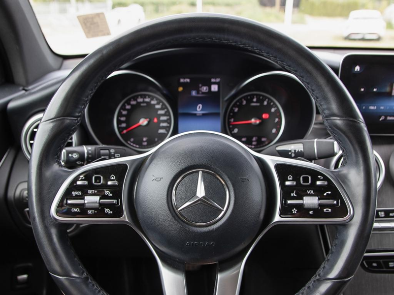 2022 Mercedes-Benz GLC 300 4MATIC SUV  Turbo Performance, Prestigious German Engineering - White exterior view 14