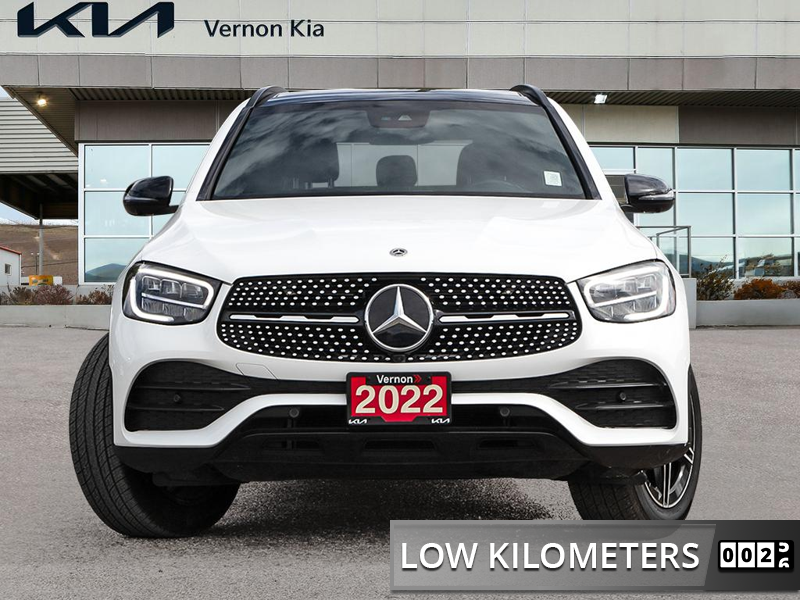 2022 Mercedes-Benz GLC 300 4MATIC SUV  Turbo Performance, Prestigious German Engineering - White exterior view 2