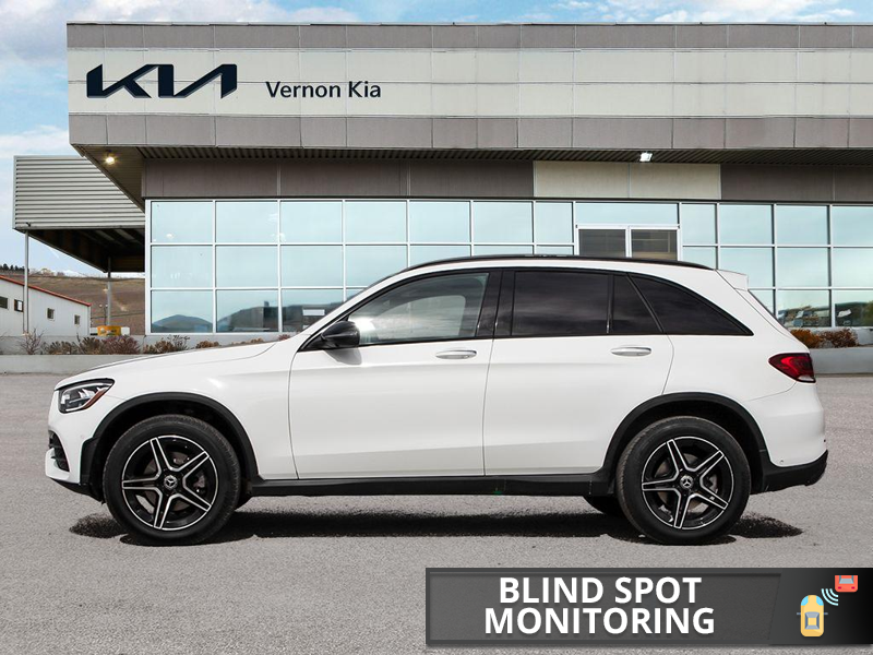 2022 Mercedes-Benz GLC 300 4MATIC SUV  Turbo Performance, Prestigious German Engineering - White exterior view 3