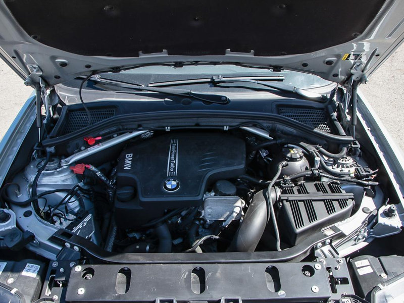 2017 BMW X3 xDrive 28i Turbo Power, Precise German Engineering - Silver exterior view 8