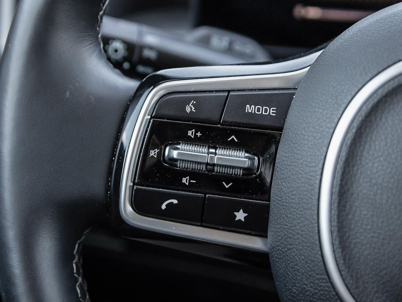 2025 Kia Sorento EX The Ultimate Modern 3-Row, High Style, High Performance - Snow White Pearl exterior view 18