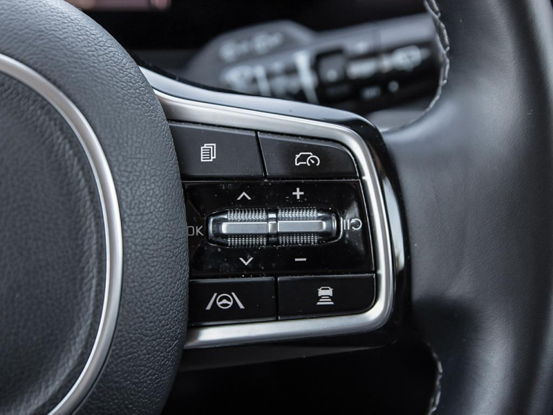 2025 Kia Sorento EX The Ultimate Modern 3-Row, High Style, High Performance - Snow White Pearl exterior view 19