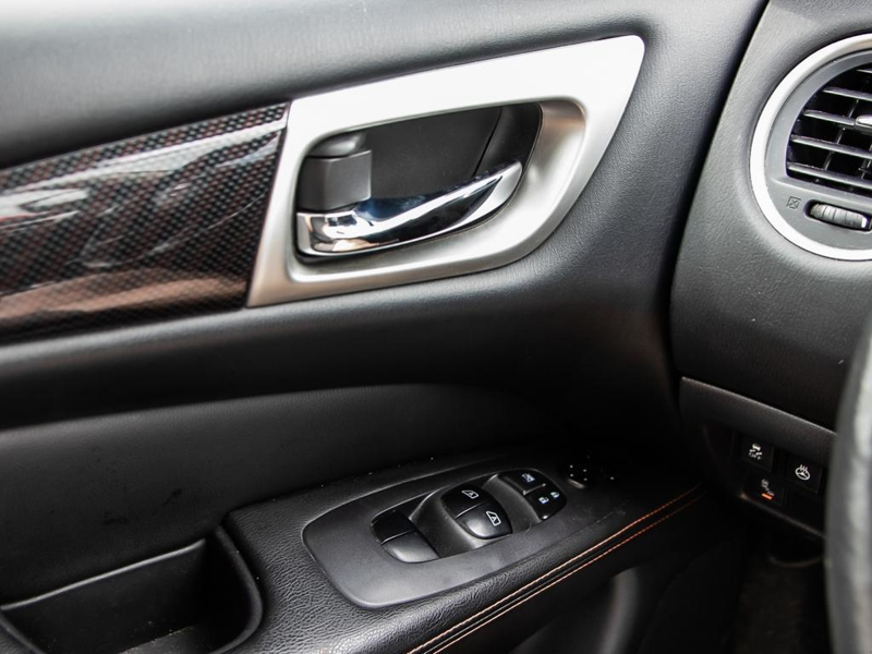 2020 Nissan Pathfinder SV Tech 3-Row Versatility, Massive Cargo Space - Grey exterior view 17
