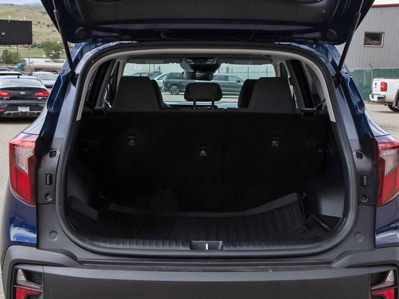 2026 Kia Seltos LX - Heated Seats - Apple CarPlay - $101.74 /Wk - Dark Ocean Blue exterior view 11