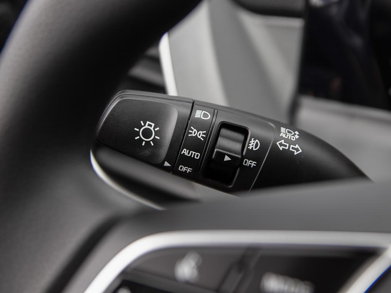 2026 Kia Seltos LX - Heated Seats - Apple CarPlay - $101.74 /Wk - Dark Ocean Blue exterior view 16