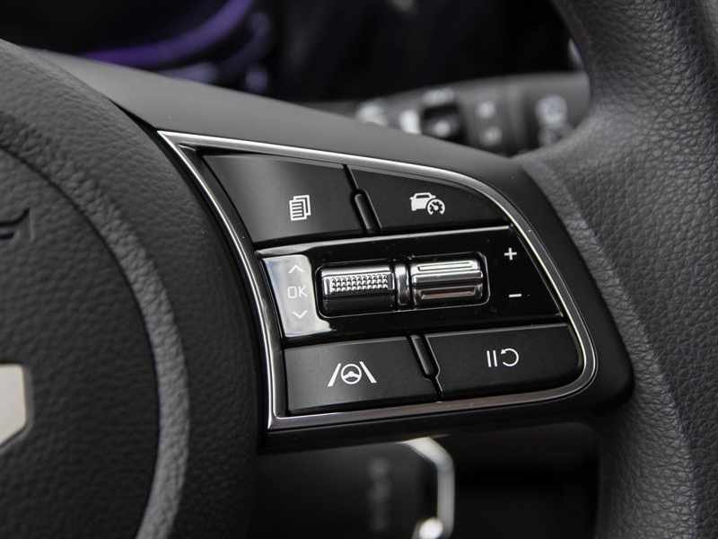 2026 Kia Seltos LX - Heated Seats - Apple CarPlay - $101.74 /Wk - Dark Ocean Blue exterior view 19