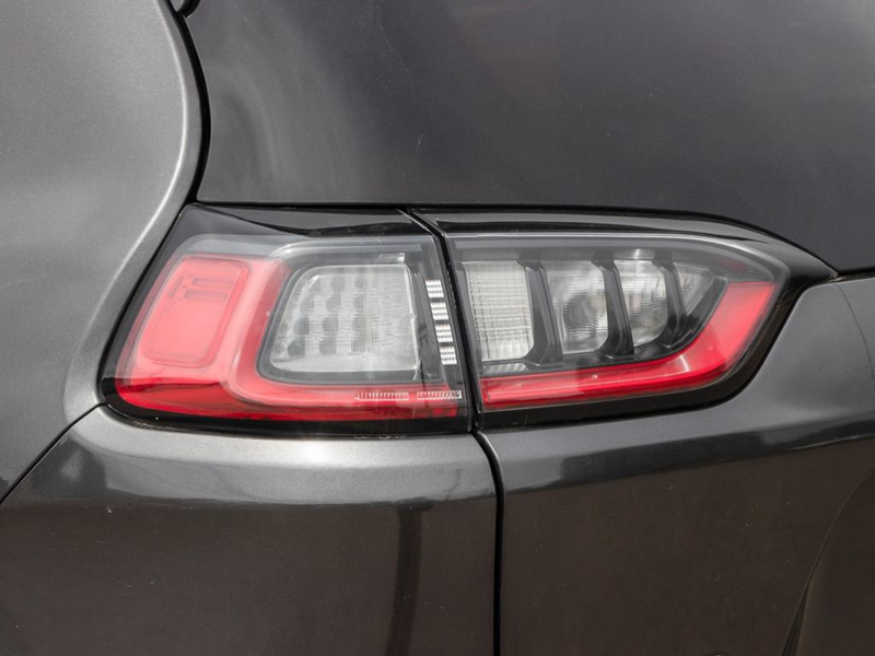 2019 Jeep Cherokee North Legendary Capability & Comfort, Ready for Any Adventure - Grey exterior view 12