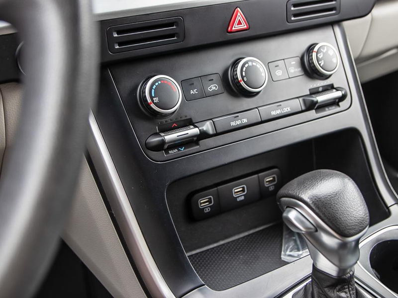 2022 Kia Carnival LX  SUV Styling, Minivan Space, Smart Tech - Thunder Grey exterior view 20