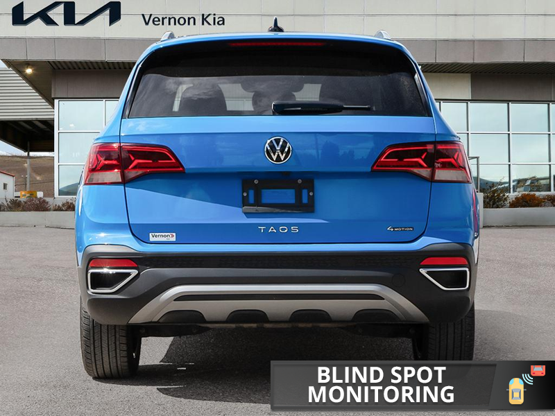 2024 Volkswagen Taos Comfortline 4MOTION Crisp LED Headlights, Sharp Body Lines, Total Head-Turner - Blue exterior view 5