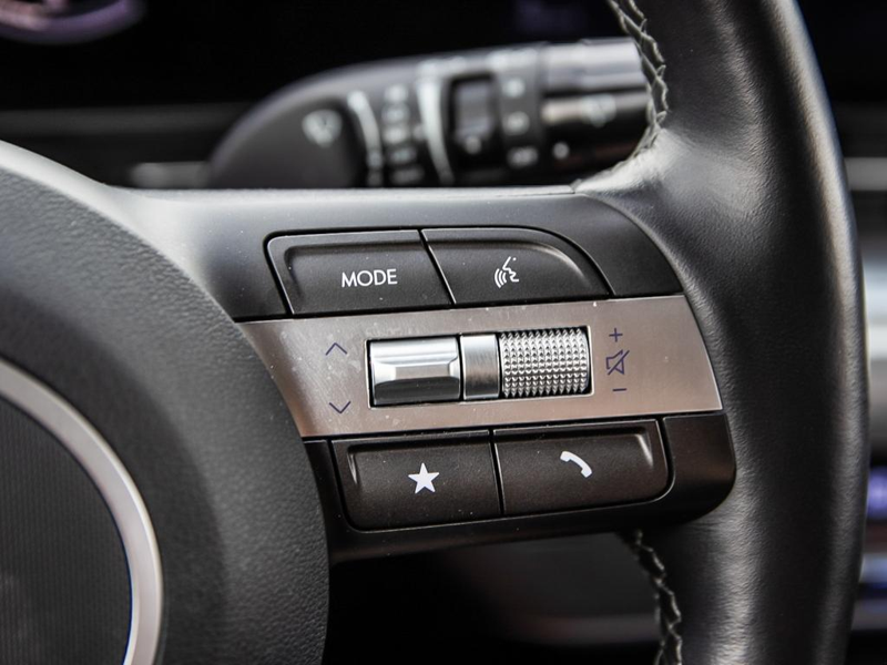 2025 Hyundai Kona Preferred AWD w/Trend Package Trend Package Upgrade! Power Sunroof & Leatherette - Grey exterior view 19