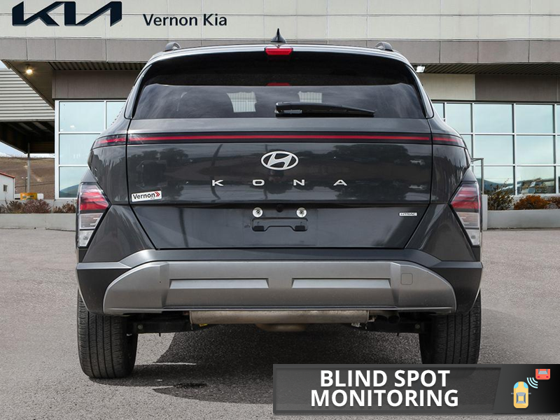 2025 Hyundai Kona Preferred AWD w/Trend Package Trend Package Upgrade! Power Sunroof & Leatherette - Grey exterior view 5